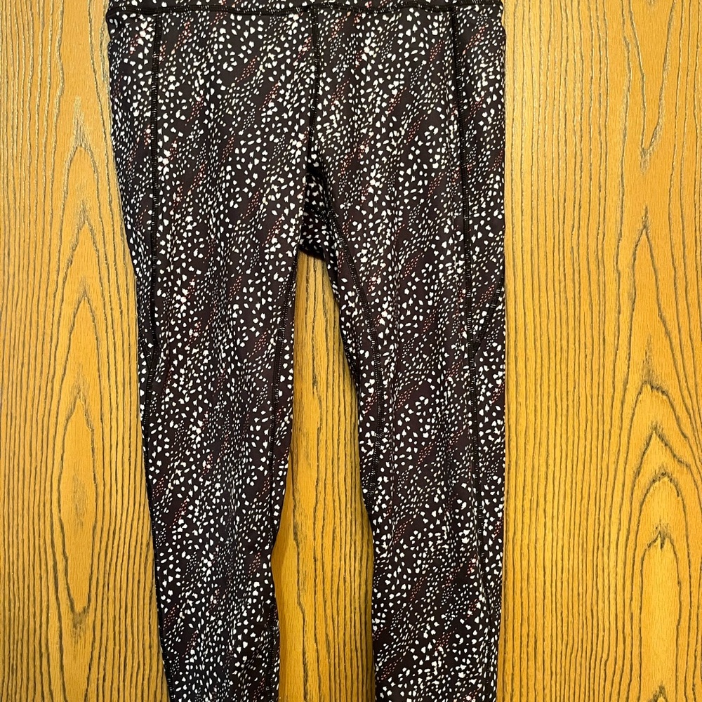 Senita fun colored  capri pants